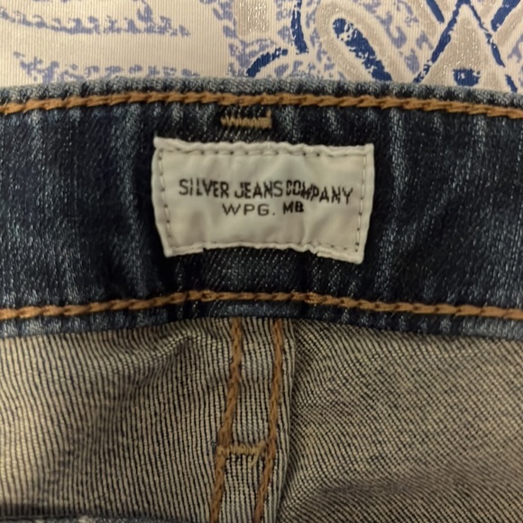NWOT Silver Jeans Company Isbister Jeans - Picture 5 of 11